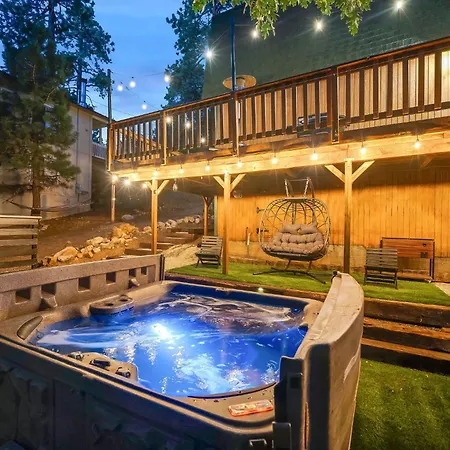 Pine Den Cabin: Arcade+Fire Pit+Bbq Sugarloaf Exterior photo