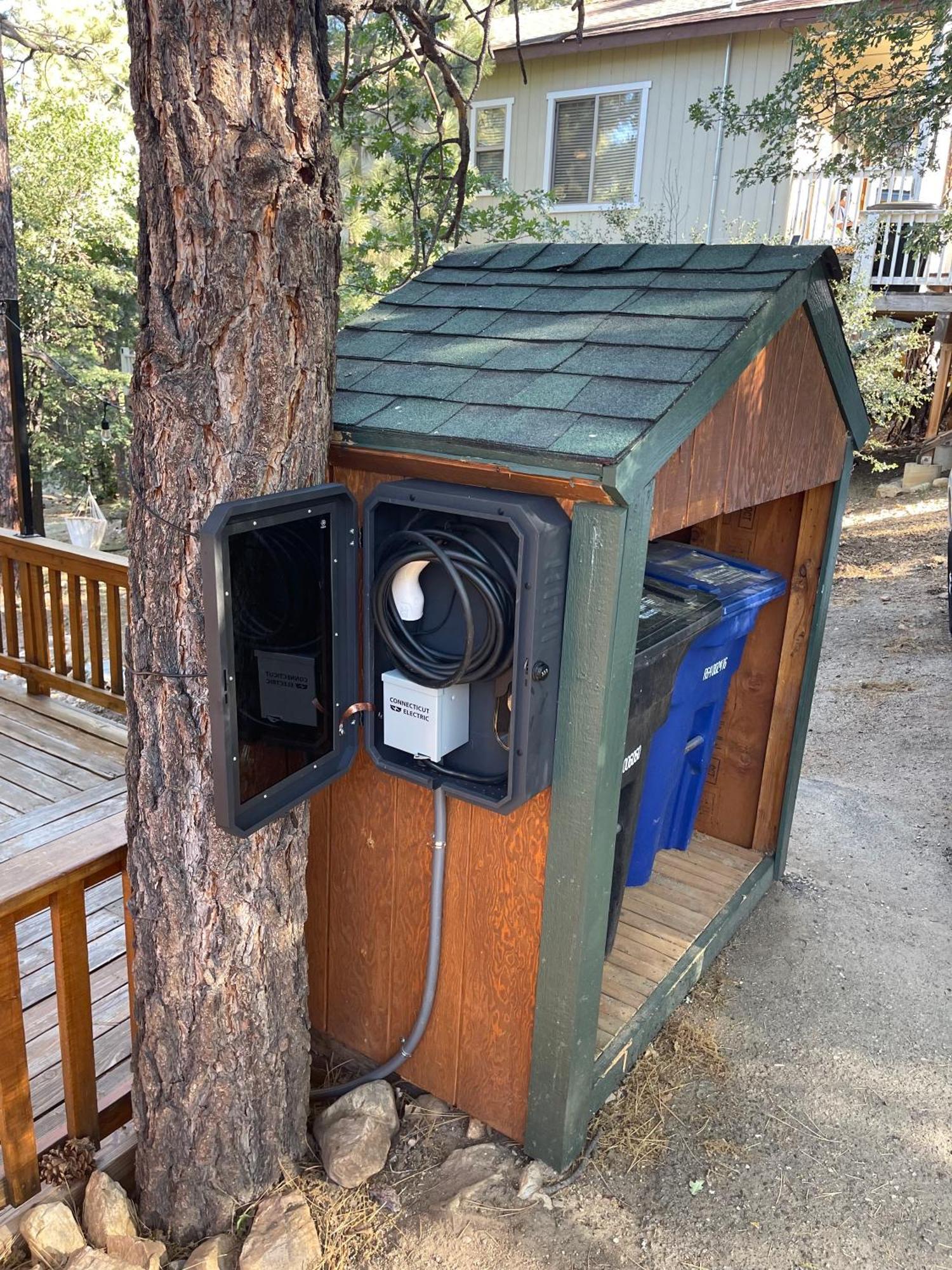 Holiday home Pine Den Cabin: Arcade+fire Pit+bbq
